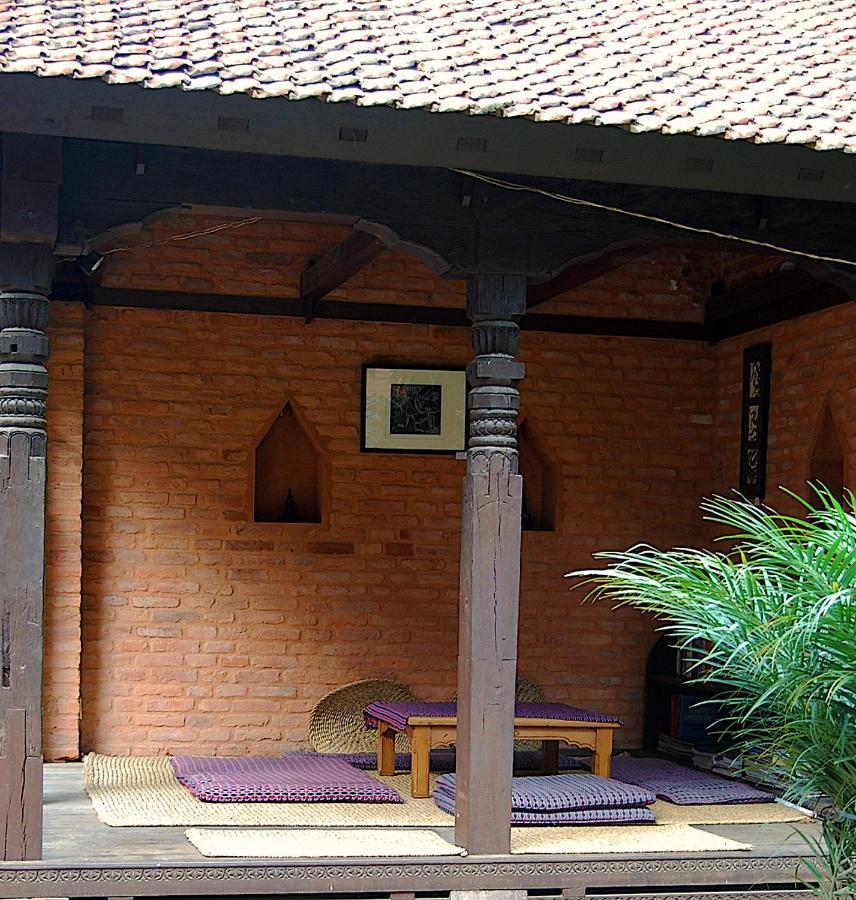 Newa Chen Historic House Unesco Lalitpur Exterior foto