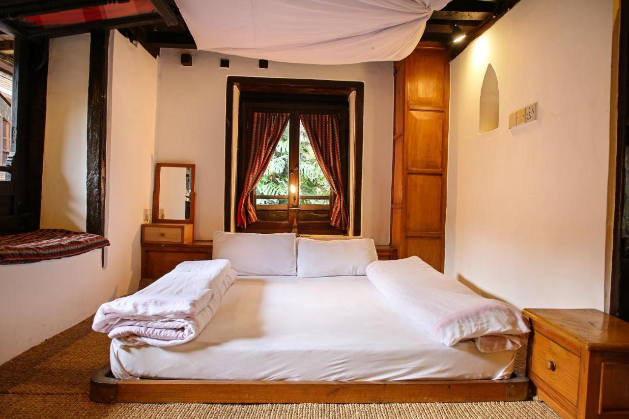 Newa Chen Historic House Unesco Lalitpur Exterior foto